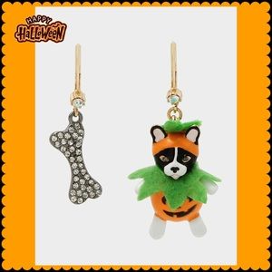 Just Treats Dogolantern Earrings